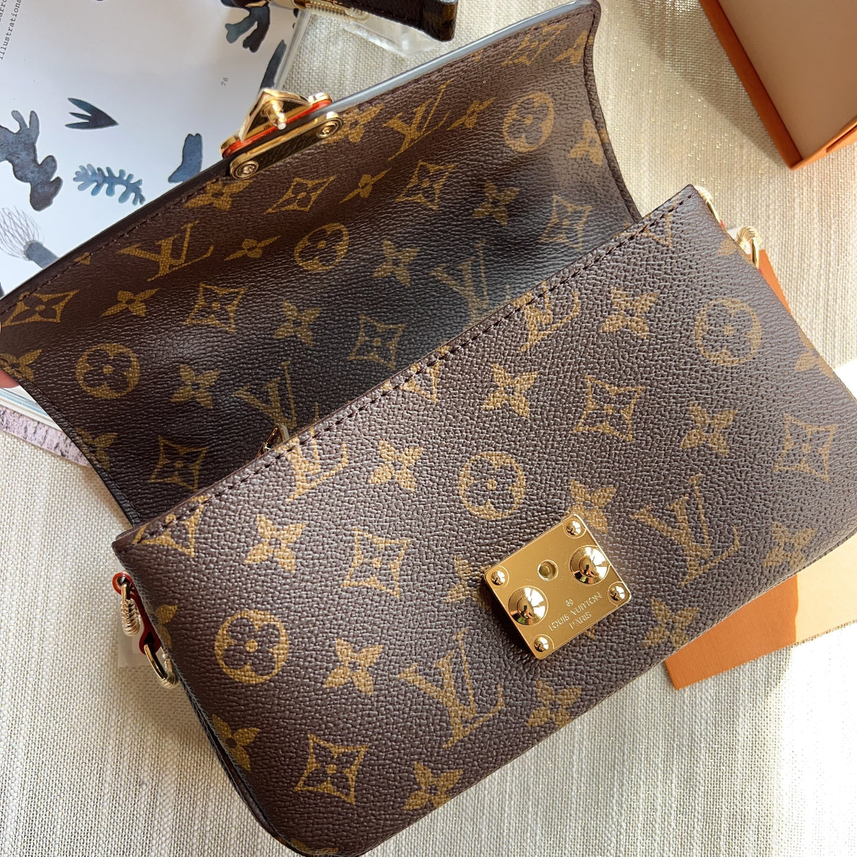 Louis Vuitton Pochette Métis East West