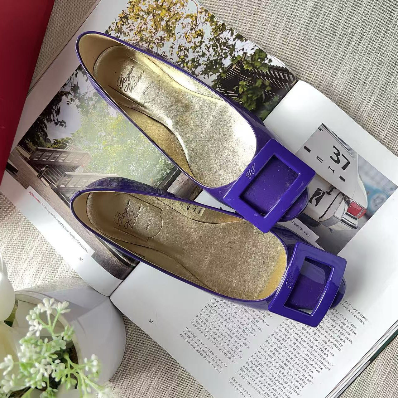 Roger Vivier Patent Gommette Flats Purple Size