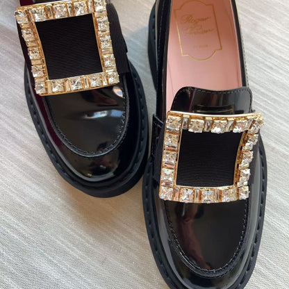 Roger Vivier Viv' Rangers Loafers in patent leather37.5 New