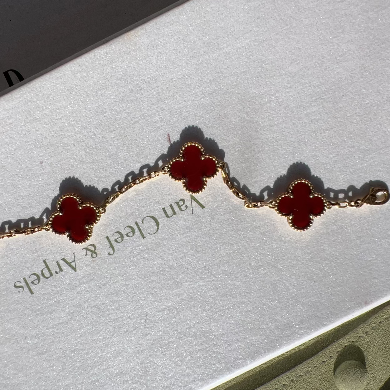 Van Cleef & Arpels Vintage Alhambra bracelet, 5 motifs