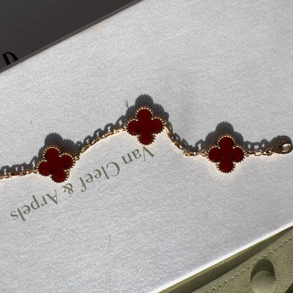 Van Cleef & Arpels Vintage Alhambra bracelet, 5 motifs