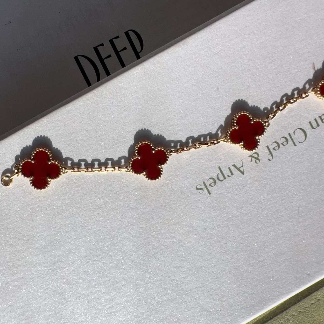 Van Cleef & Arpels Vintage Alhambra bracelet, 5 motifs