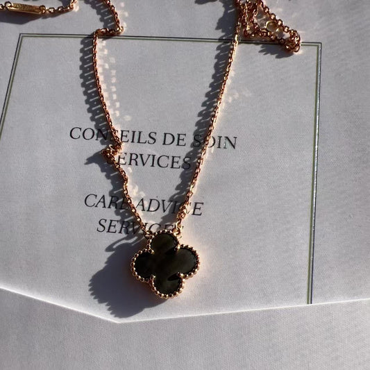 Van Cleef & Arpels Vintage Alhambra Pendant Necklace2022