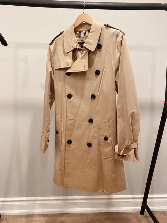 Burberry Coat SizeM