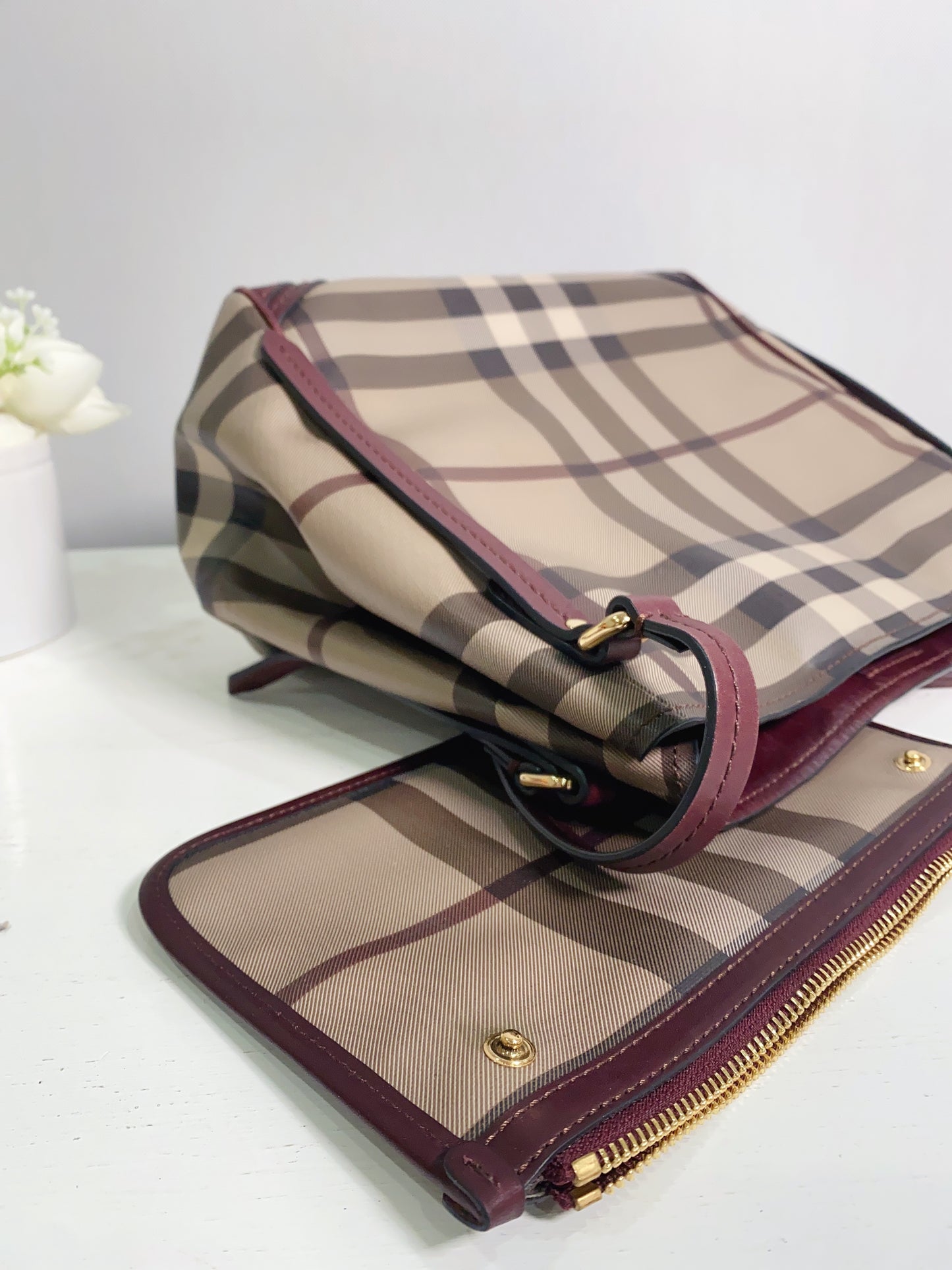 Clearance Burberry House Check Shoulder Bag