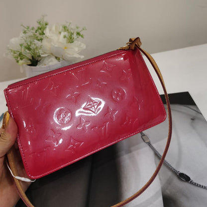 Louis Vuitton Vernis Pochette Pink