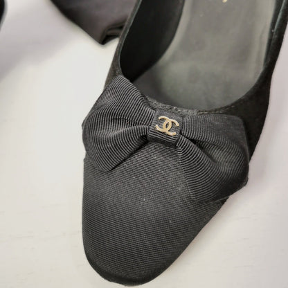 Chanel Suede Grosgrain Cap Toe Bow Pumps Size37