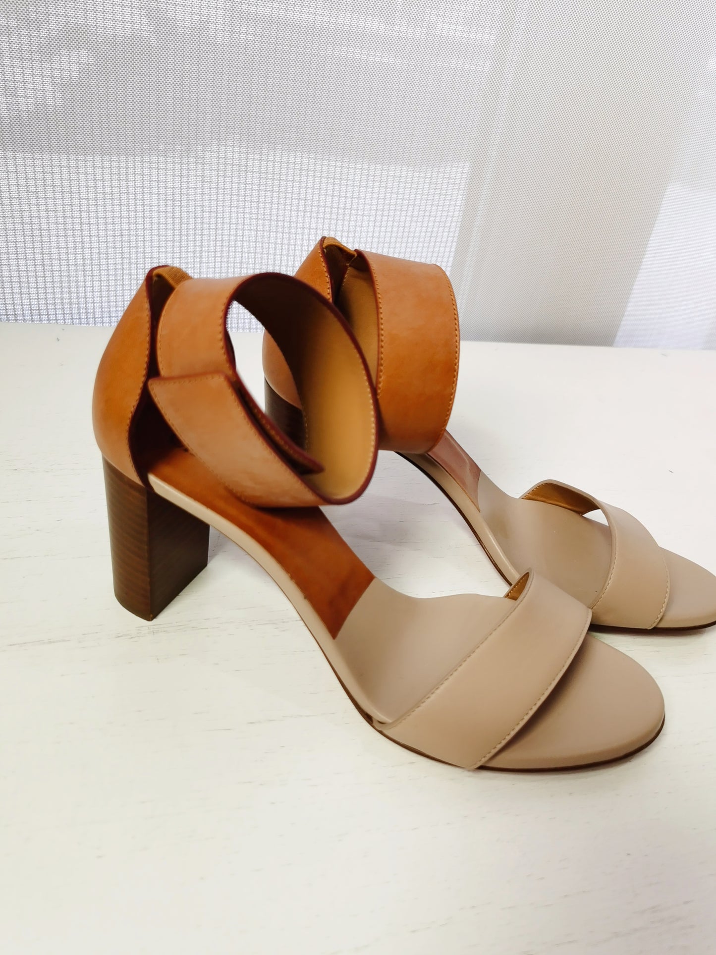 Chloe Leather Colorblock Pattern Sandals Size37