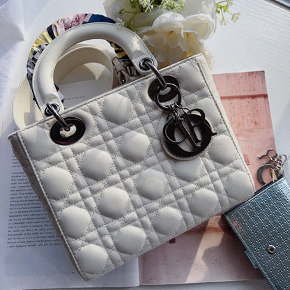 Christian Dior 2021 Small Lady Dior White