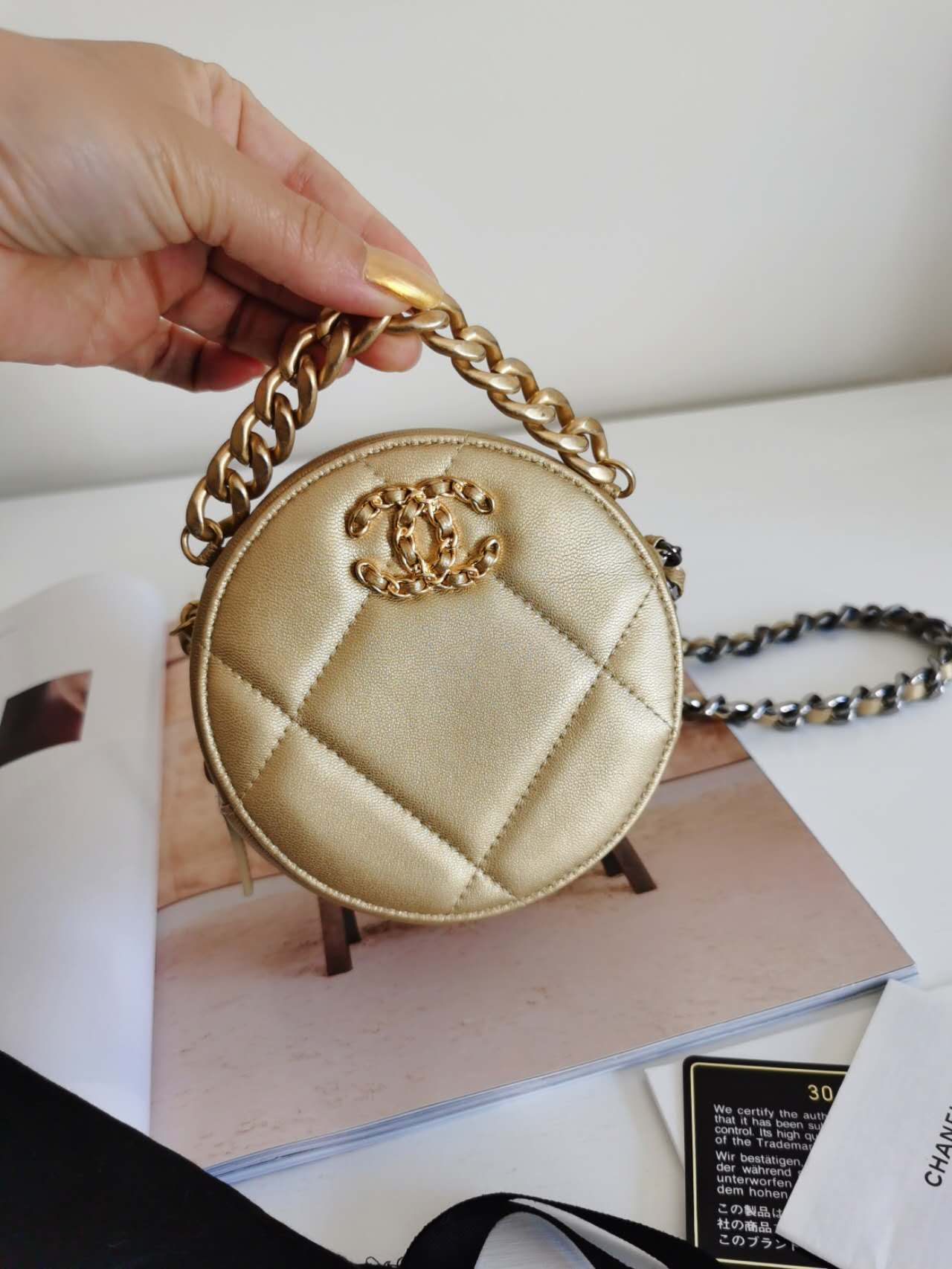 Chanel Clutch With Chain - 139 For Sale on 1stDibs
