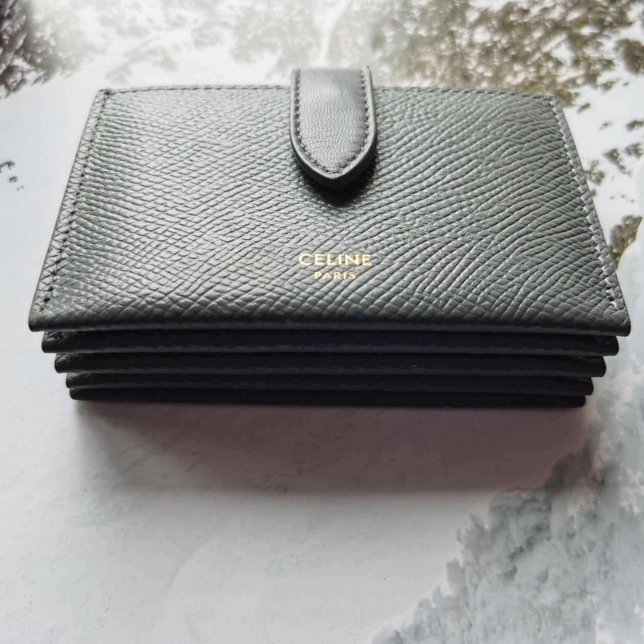 Celine Accordeon Card Holder In Grained Calfskin Grey