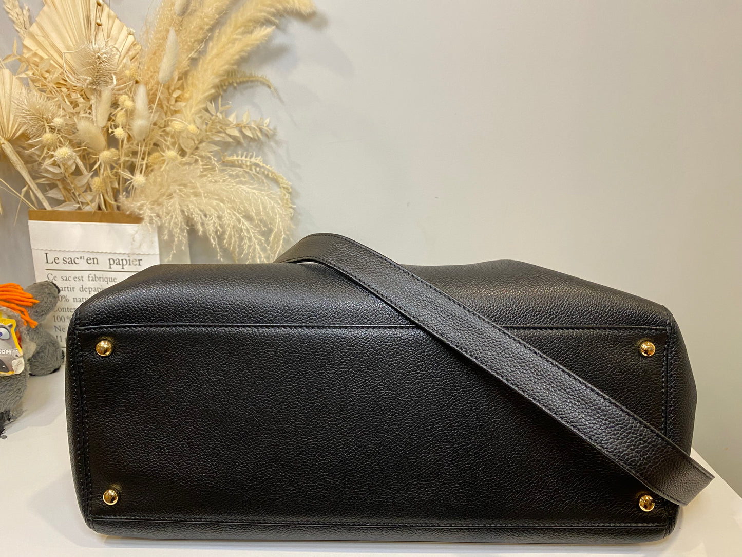 Chanel Medium Executive Cerf Tote Shoulder Bag - luxhub.ca