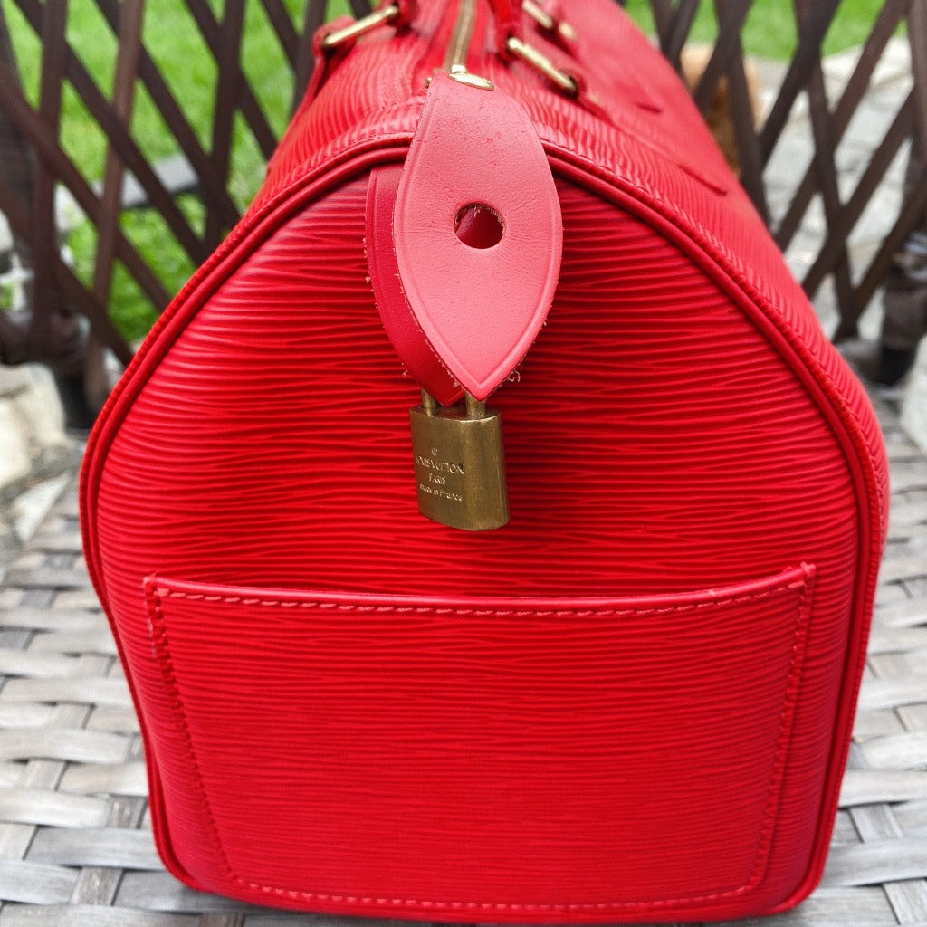 Louis Vuitton Epi Speedy 35 with additional strap - luxhub.ca