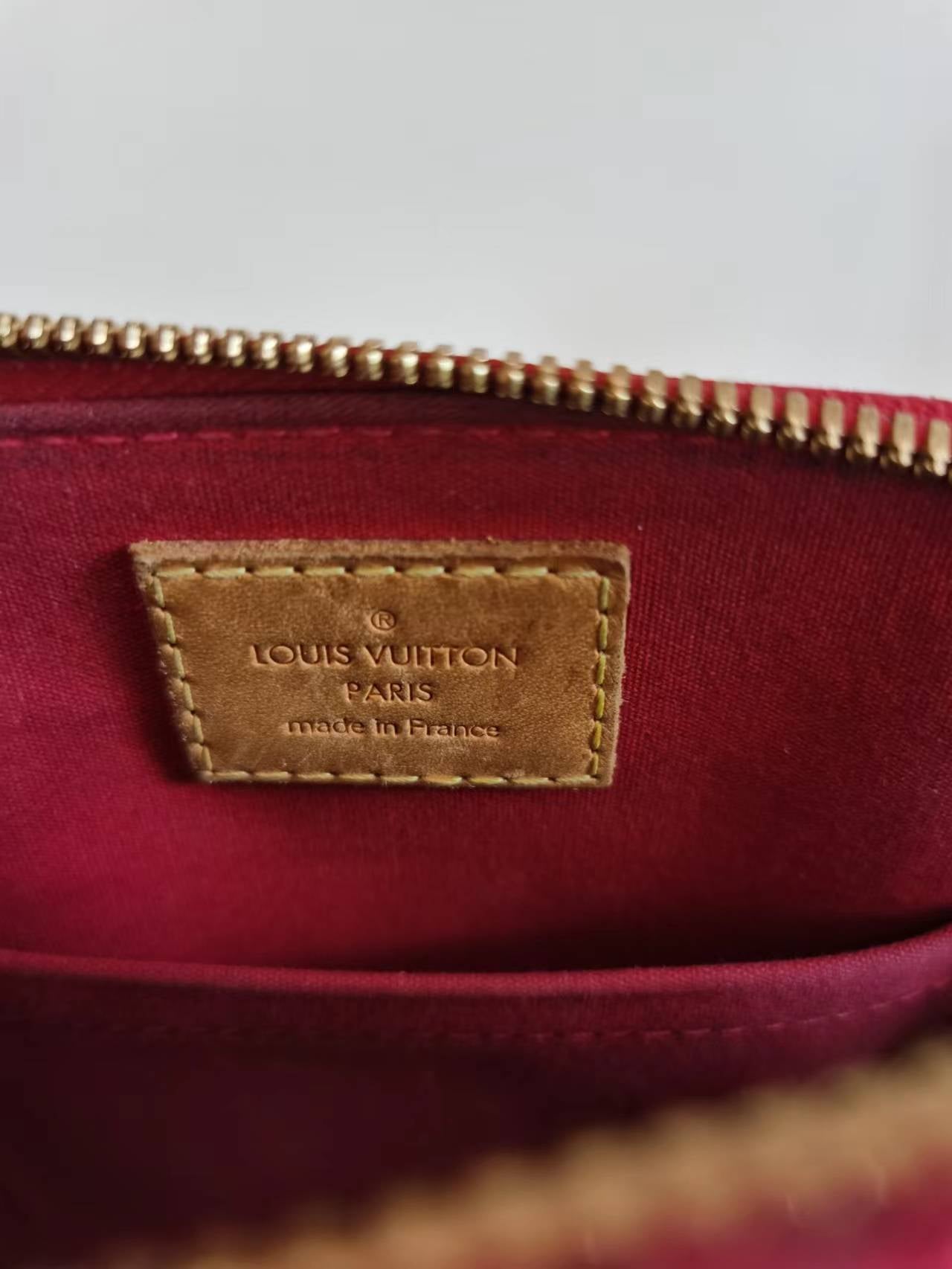Louis Vuitton Vernis Alma BB Pomme d'Amour red - luxhub.ca