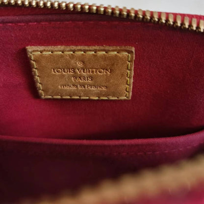 Louis Vuitton Vernis Alma BB Pomme d'Amour red - luxhub.ca