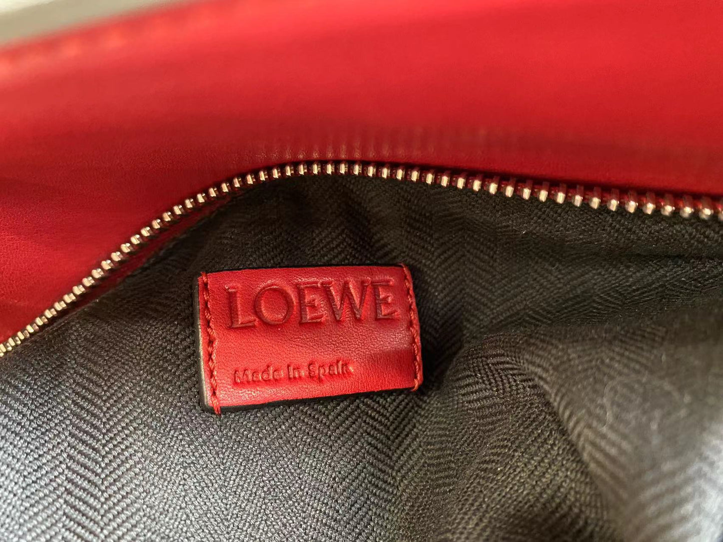 Loewe Puzzle Bag Red - luxhub.ca