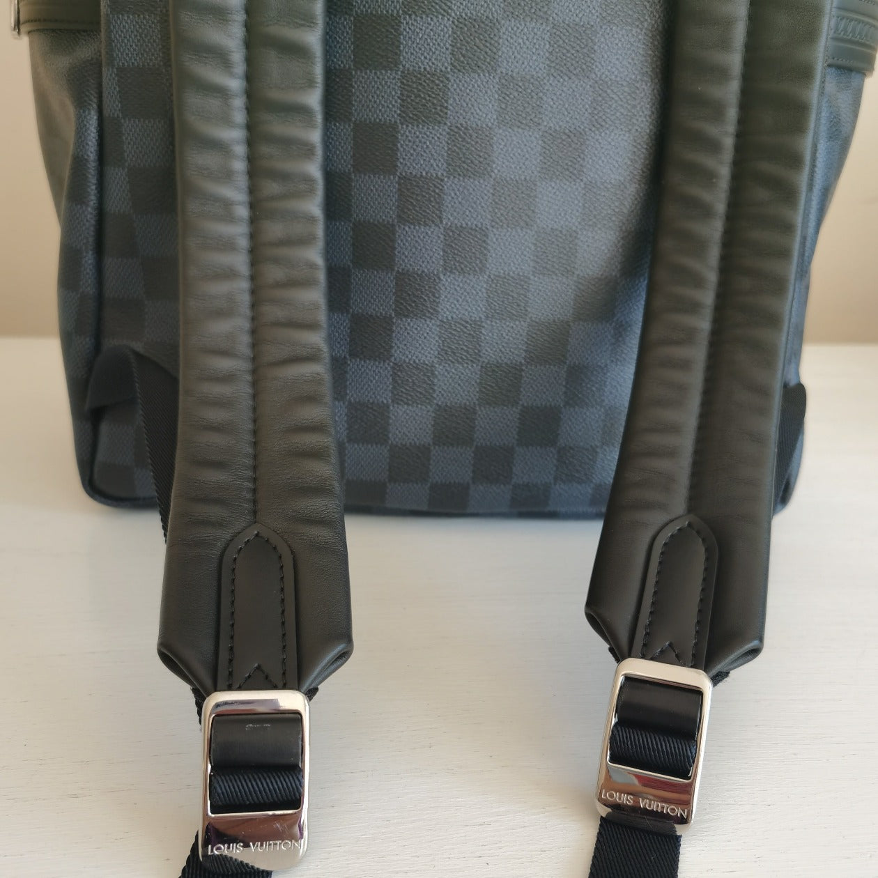 Apollo backpack cloth travel bag Louis Vuitton Black in Cloth - 20690387