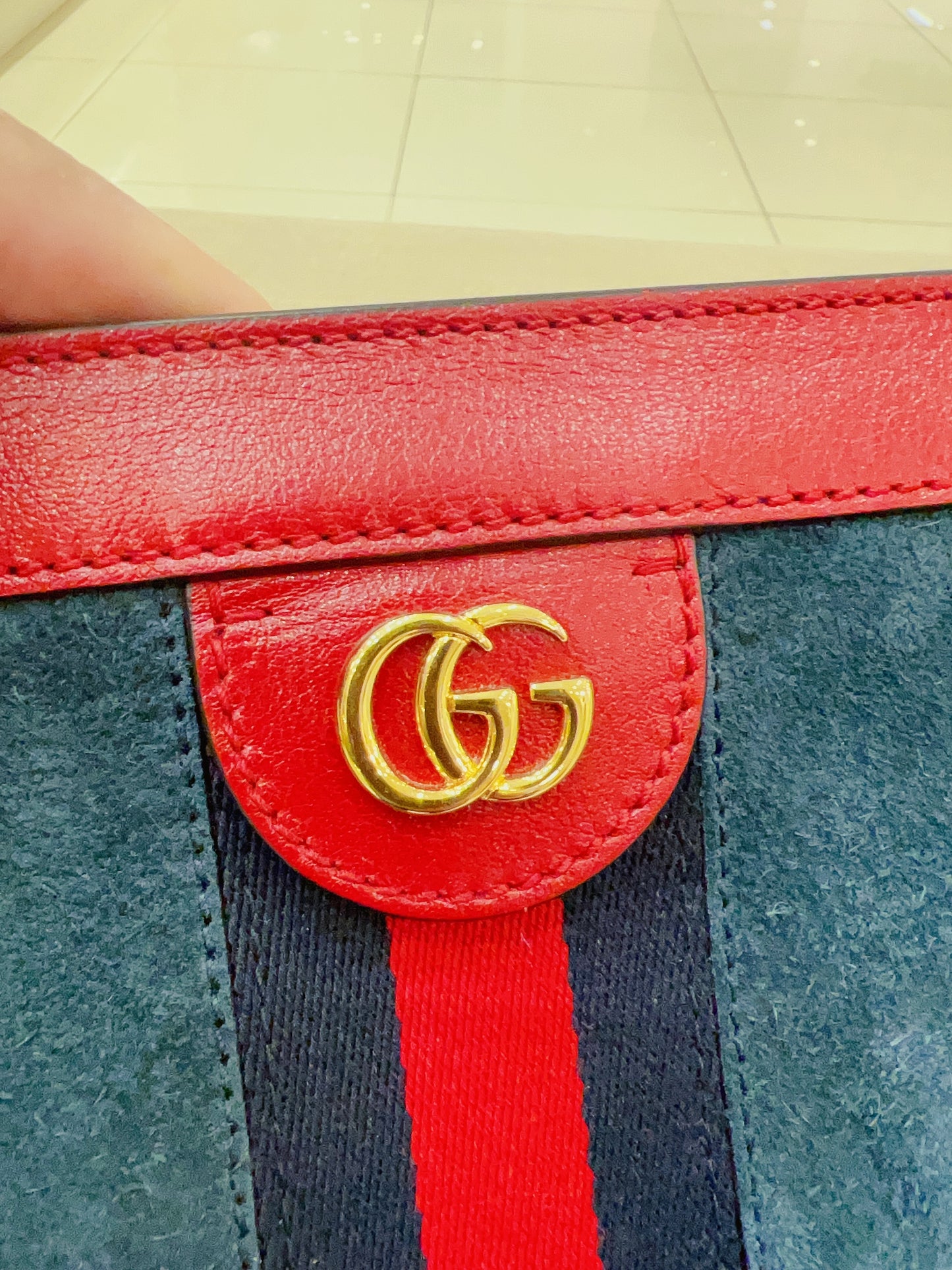 Gucci Suede Ophidia Chain Shoulder Bag